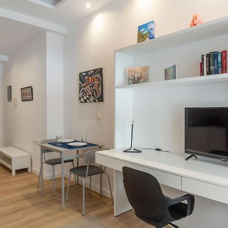 Brand New Apartment In Athén Kültér fotó