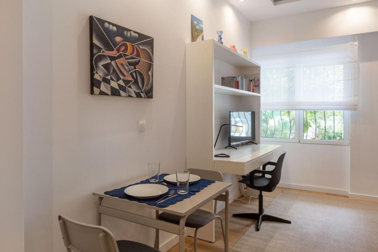 Brand New Apartment In Athén Kültér fotó