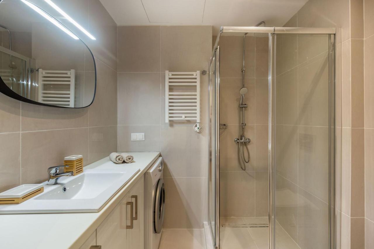 Brand New Apartment In Athén Kültér fotó